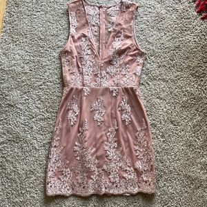 Tobi Large Mauve Bodycon Lace Dress Short Mini Dress